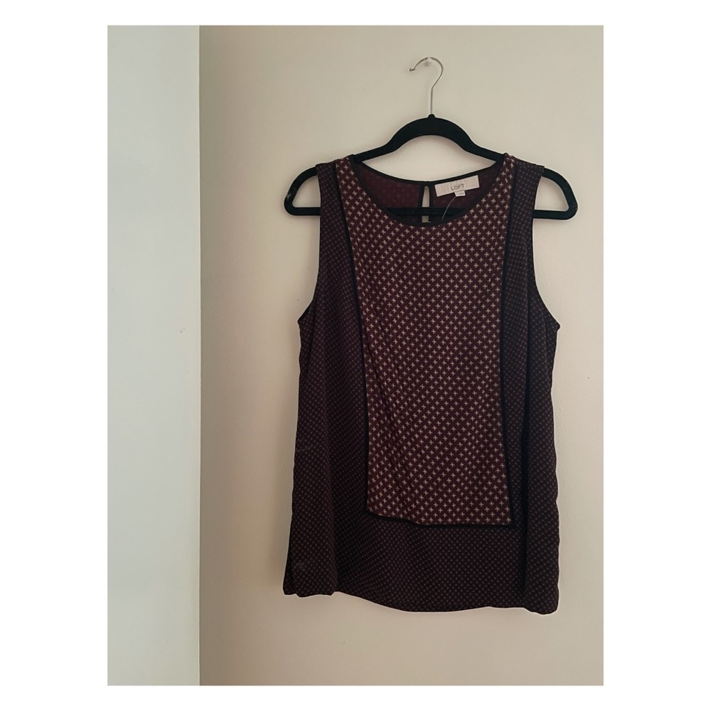 new with tags loft flowy tank top blouse!